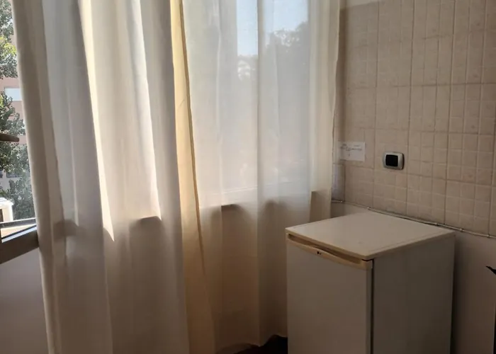 R&d Golden House * ローマ