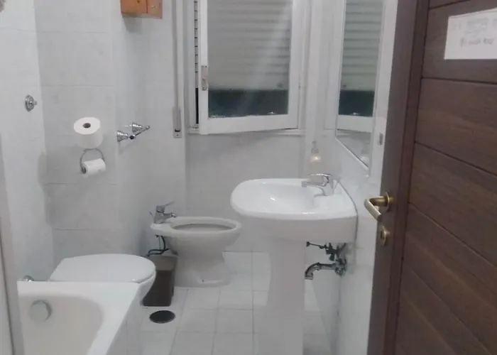 R&d Golden House アパート